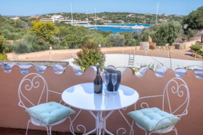 PORTO-CERVOCasa con piscina e vista yachts Porto Cervo